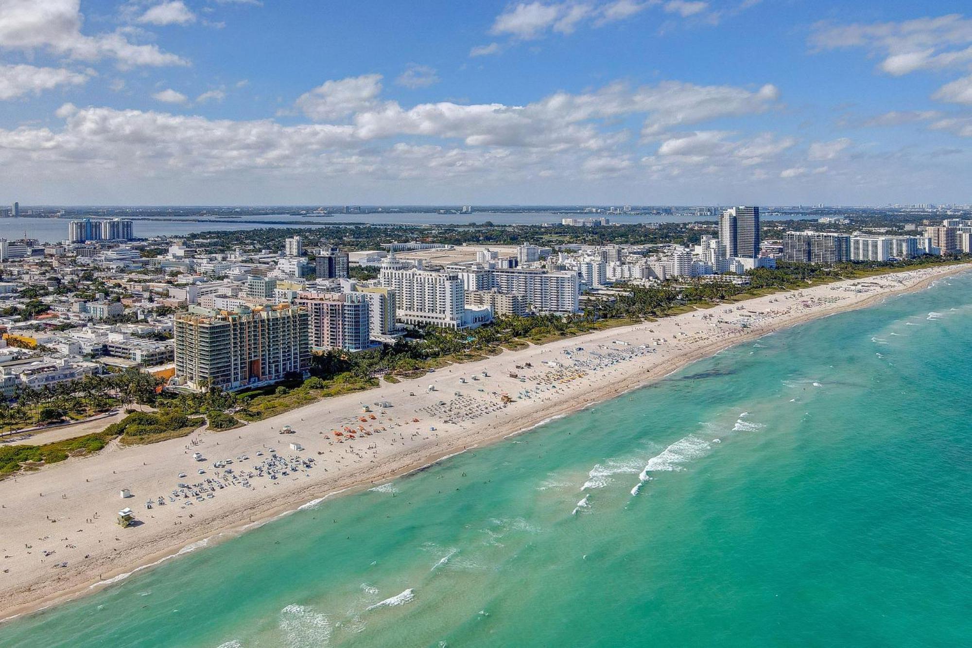 Charming Large Studio Near Ocean Dr - South Beach Маями Бийч Екстериор снимка